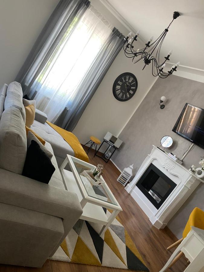 Appartement Cosy Et Moderne, Proche Cite Des Papes Avinhão Exterior foto